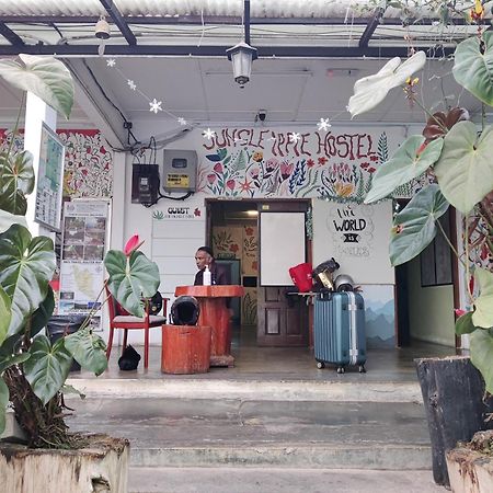 Jungle Ippie Hostel Tanah Rata Bagian luar foto